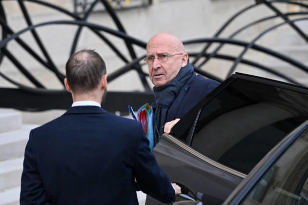 Weekly Cabinet Meeting at the Elysee Palace Philippe Gustin, chief of cabinet of the Prime minister Sebastien Lecornu arrives after the weekly cabinet meeting (Conseil des ministres) at the Elysee Palace in Paris, France, on October 14, 2026. Photo by Tomas Stevens ABACAPRESS.COM Paris France  Copyright: xStevensxTomas ABACAx