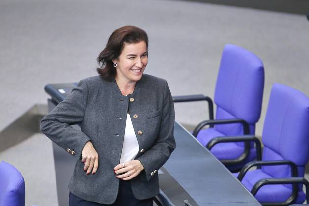 Berlin, Deutschland, 14.10.2026: Deutscher Bundestag: 101. Bundestagssitzung: Bundesministerin für Forschung, Technologie und Raumfahrt Dorothee Bär (CSU) Copyright: xdtsxNachrichtenagenturx dts_138749