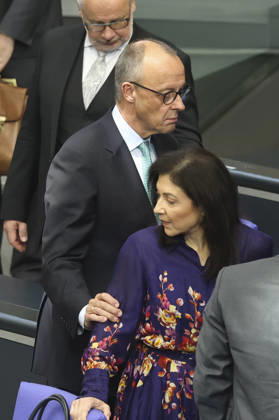 Friedrich Merz, Katherina Reiche bei der Sitzung im Deutschen Bundestag am 14.10.2026 in Berlin Bundeskanzler Merz bei Regierungserklärung m Deutschen Bundestag