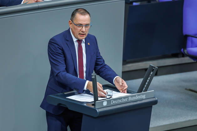 Bundestag Tino Chrupalla (AfD) im Deutschen Bundestag am 14.10.26 in Berlin. Berlin Berlin Deutschland Bundestag