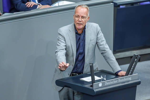 Bundestag Matthias Miersch (SPD) im Deutschen Bundestag am 14.10.26 in Berlin. Berlin Berlin Deutschland Bundestag