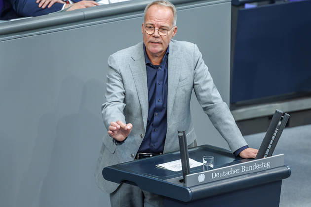 Bundestag Matthias Miersch (SPD) im Deutschen Bundestag am 14.10.26 in Berlin. Berlin Berlin Deutschland Bundestag