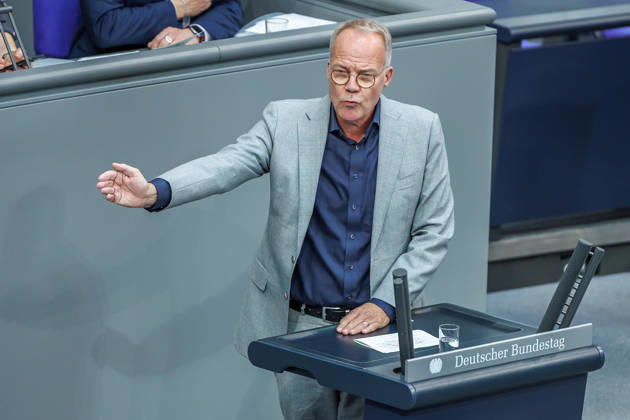 Bundestag Matthias Miersch (SPD) im Deutschen Bundestag am 14.10.26 in Berlin. Berlin Berlin Deutschland Bundestag