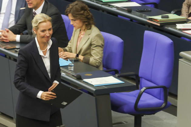 Alice Weidel bei der Sitzung im Deutschen Bundestag am 14.10.2026 in Berlin Bundeskanzler Merz bei Regierungserklärung m Deutschen Bundestag