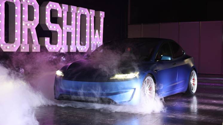 Carwalk zur Essen Motor Show - Große Fotostrecke der spektakulären Autos ** NUR FÜR REDAKTIONELLE ZWECKE ** EDITORIAL USE ONLY **<p>Tesla Model 3 Performance Highland zur Essen Motor Show am 14. Okotber 2026 in der Messe Essen in Essen-Rüttenscheid. Deutschland Nordrhein-Westfalen Essen Copyright: ChristofxKöpsel