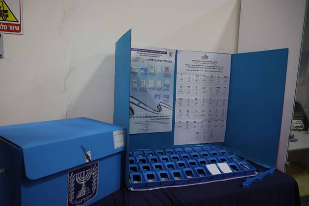 October 14, 2026, Shoham, Israel: SHOHAM, ISRAEL, OCTOBER 14, 2026: Preparations for Israel™s upcoming parliamentary elections at the Central Elections Committee™s logistics centre in Shoham. Workers organise and pack voting materials and polling station equipment during a media tour of the facility. Shoham Israel - ZUMAq101 20261014_zna_q101_155 Copyright: xSaeedxQaqx