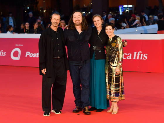 IPA89682906 - Rome, 2026 Film Festival Evening 2 Red Carpet for the film ELSINORE In the photo: Andrea Occhipinti, Gabrielle Tana, Claudia Cimmino, Simon Stone  Copyright: xVincenzoxLandix xPoolxRomaxFilmxFestx2026x IPA89682906