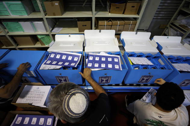Preparations ahead of Israel s elections TEL AVIV, ISRAEL - OCTOBER 14: Ballots are packaged at the Central Election Committee s logistics center in the Shoham area, east of Tel Aviv, to be delivered to polling stations on October 14, 2026 as part of Israel s general election preparations scheduled to be held on October 27. Stringer Anadolu Tel aviv Israel. Editorial use only. Please get in touch for any other usage.  Copyright: x2026xAnadoluxStringerx