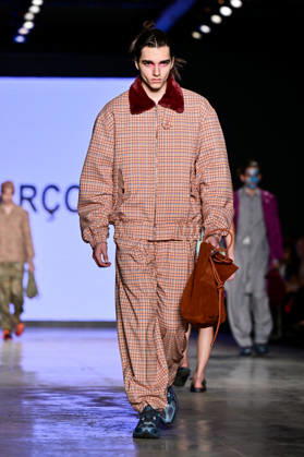 SãO PAULO, SP - 14.10.2026: SPFW N61 - À La Garçonne brand fashion show, at SPFW N61, (São Paulo Fashion Week) this Wednesday (14), at Pavilhão das Culturas Brasileiras (PACUBRA), Parque do Ibirapuera, São Paulo, SP. x3031719x  RobertoxCasimiro