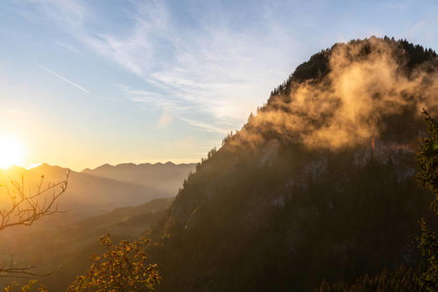 Herbstabend im Allgäu Abendstimmung bei Oberjoch im Allgäu., Bad Hindelang Bayern Deutschland