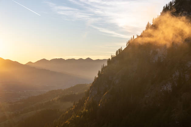 Herbstabend im Allgäu Abendstimmung bei Oberjoch im Allgäu., Bad Hindelang Bayern Deutschland
