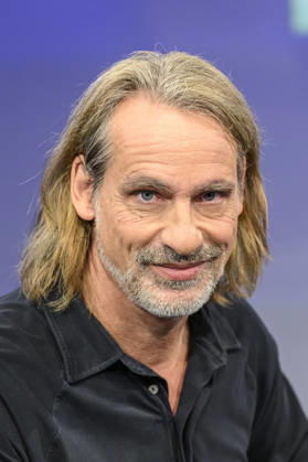 im Bild v.l.: , GER, Berlin, Studio, zu Gast bei Maischberger, politische Talkshow, TV, Format, mit Moderatorin Sandra Maischberger, Das Erste, aus Adlershof Am Studio 20, 14.10.2026, Copyright: HMBxMedia UwexKoch