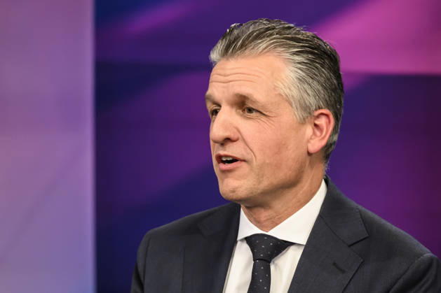 im Bild v.l.: Thorsten Frei, CDU (Unionsfraktionsvorsitzender), GER, Berlin, Studio, zu Gast bei Maischberger, politische Talkshow, TV, Format, mit Moderatorin Sandra Maischberger, Das Erste, aus Adlershof Am Studio 20, 14.10.2026, Copyright: HMBxMedia UwexKoch