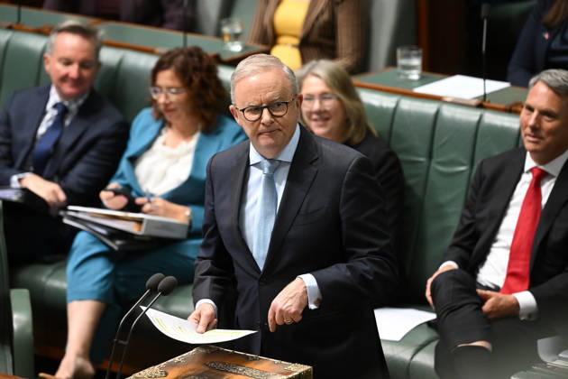 QUESTION TIME, Australian Prime Minister Anthony Albanese speaks during Question Time in the House of Representatives at Parliament House in Canberra, Thursday, October 15, 2026. ( NO ARCHIVING CANBERRA AUSTRALIAN CAPITAL TERRITORY Australia  Copyright: xLUKASxCOCHx 20261015180017510684
