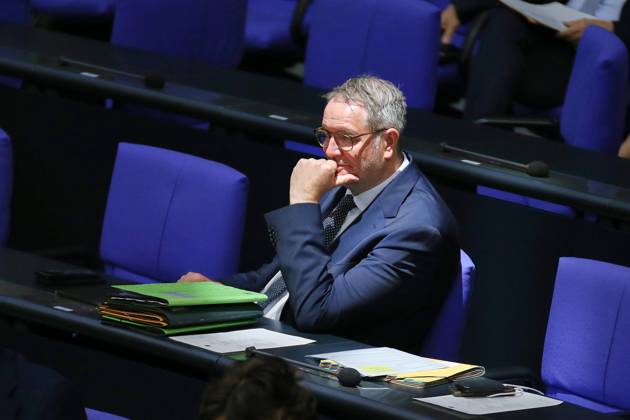 Berlin, Deutschland, 15.10.2026: Deutscher Bundestag: 102. Bundestagssitzung: Bundesminister für Arbeit und Soziales Alexander Schweitzer (SPD) Copyright: xdtsxNachrichtenagenturx dts_139264