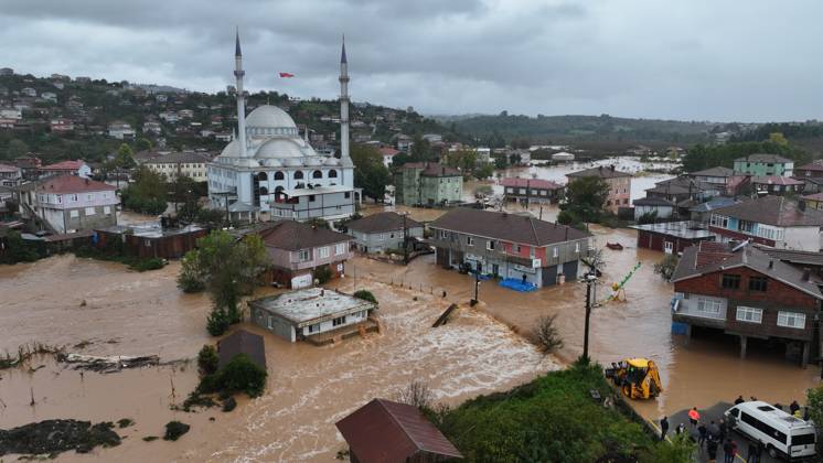Heavy rain causes flooding in Turkiye s Sakarya SAKARYA, TURKIYE - OCTOBER 15: An aerial view of flooded homes and businesses in the Daricayiri neighborhood of Karasu district in Sakarya, Turkiye, following heavy rainfall that has continued since the previous evening, on October 15, 2026. The neighborhood entrance is closed to traffic due to flooding. Ibrahim Yozoglu Anadolu Sakarya Turkey. Editorial use only. Please get in touch for any other usage.  Copyright: x2026xAnadoluxIbrahimxYozoglux