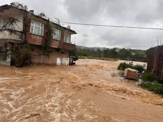 Heavy rain caused flooding in Turkiye s Sakarya SAKARYA, TURKIYE - OCTOBER 15: An aerialview of flooded streets and damaged residential areas after heavy rainfall caused streams and drainage channels to overflow in the Alandere neighborhood of the Kocaali district in Sakarya, Turkiye on October 15, 2026. Homes and roads were submerged due to the localized flash flooding following torrential downpours. Davut Genc Anadolu Sakarya Turkey. Editorial use only. Please get in touch for any other usage.  Copyright: x2026xAnadoluxDavutxGencx