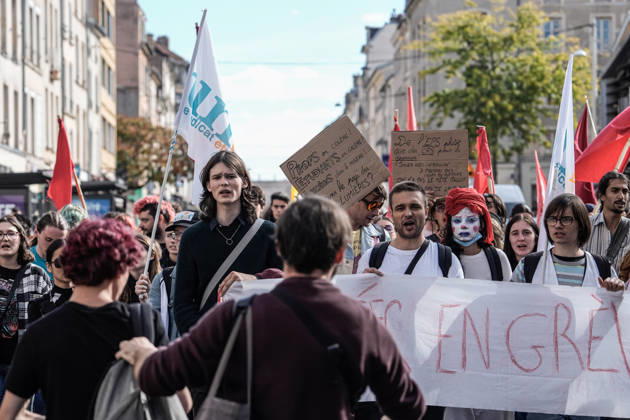 News Bilder des Tages Student protests continue in Nancy NANCY, FRANCE - OCTOBER 15: Students march through the city center during a public demonstration in Nancy, France, on October 15, 2026. Students took to the streets to voice their demands regarding education and youth policies as part of ongoing mobilizations. Muhammed Said Tako Anadolu Nancy France. Editorial use only. Please get in touch for any other usage.  Copyright: x2026xAnadoluxMuhammedxSaidxTakox