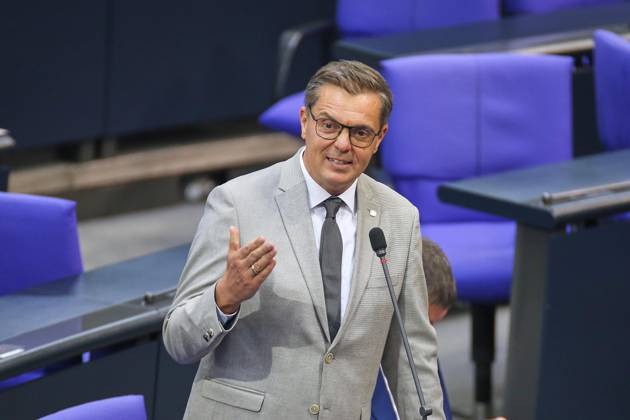 Berlin, Deutschland, 15.10.2026: Deutscher Bundestag: 102. Bundestagssitzung: Oliver Pöpsel, CDU Copyright: xdtsxNachrichtenagenturx dts_139298