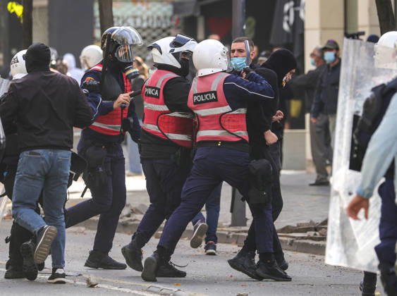 Violent protest of Students in Tirana, Albania Police arrest a student in front of Education Ministry in Tirana, Albania, on October 15, 2026. Students are in the third day of their protest calling for better education conditions and the resignation of Prime Minister Edi Rama. Tirana Albania  Copyright: xMatrixxImages ArmandoxBabanix