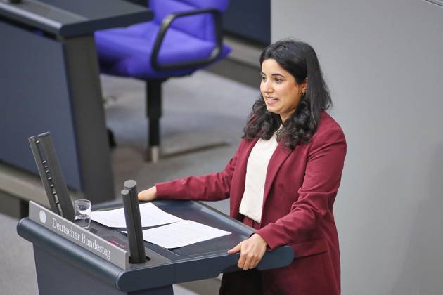 Berlin, Deutschland, 15.10.2026: Deutscher Bundestag: 102. Bundestagssitzung: Misbah Khan, Grüne Copyright: xdtsxNachrichtenagenturx dts_139238