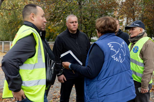 Russian attack towards civilian infrastructure in Ukraine’s Poltava DNIPRO, UKRAINE - OCTOBER 15: (----EDITORIAL USE ONLY - MANDATORY CREDIT - DNIPROPETROVSK REGIONAL MILITARY ADMINISTRATION OF UKRAINE HANDOUT - NO MARKETING NO ADVERTISING CAMPAIGNS - DISTRIBUTED AS A SERVICE TO CLIENTS---- HANDOUT - NO MARKETING NO ADVERTISING CAMPAIGNS - DISTRIBUTED AS A SERVICE TO CLIENTS----) A view of the destruction after the Russian combined attack towards civilian infrastructure and damaged a school building, an apartment building, three private houses, an administrative building, and four vehicles on Poltava, Ukraine on October 15, 2026. Dnipropetrovsk Regional Military Anadolu Dnipropetrovs ka Oblast Ukraine. Editorial use only. Please get  Copyright: x2026xAnadoluxDnipropetrovskxRegionalxMilitaryx