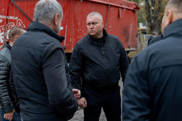Russian attack towards civilian infrastructure in Ukraine’s Poltava DNIPRO, UKRAINE - OCTOBER 15: (----EDITORIAL USE ONLY - MANDATORY CREDIT - DNIPROPETROVSK REGIONAL MILITARY ADMINISTRATION OF UKRAINE HANDOUT - NO MARKETING NO ADVERTISING CAMPAIGNS - DISTRIBUTED AS A SERVICE TO CLIENTS---- HANDOUT - NO MARKETING NO ADVERTISING CAMPAIGNS - DISTRIBUTED AS A SERVICE TO CLIENTS----) A view of the destruction after the Russian combined attack towards civilian infrastructure and damaged a school building, an apartment building, three private houses, an administrative building, and four vehicles on Poltava, Ukraine on October 15, 2026. Dnipropetrovsk Regional Military Anadolu Dnipropetrovs ka Oblast Ukraine. Editorial use only. Please get  Copyright: x2026xAnadoluxDnipropetrovskxRegionalxMilitaryx
