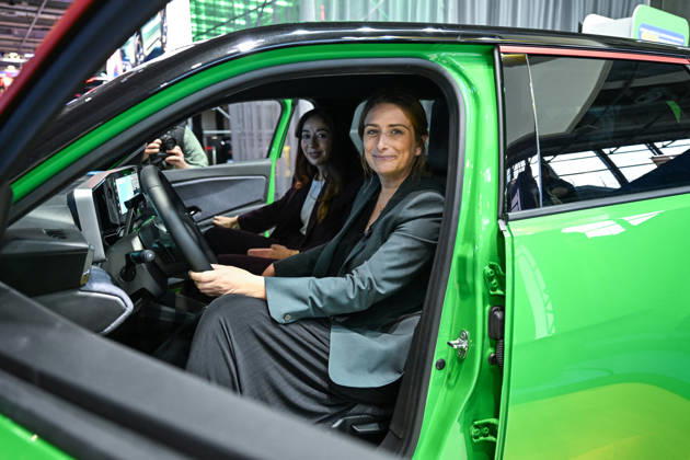 Marine Tondelier at the Paris Motor Show 2026 Leader of the Ecologists and French candidate for presidency Marine Tondelier at the International Motor Show 2026 in Paris Porte de Versailles on October 15,2026. Photo by Tomas Stevens ABACAPRESS.COM France  Copyright: xStevensxTomas ABACAx