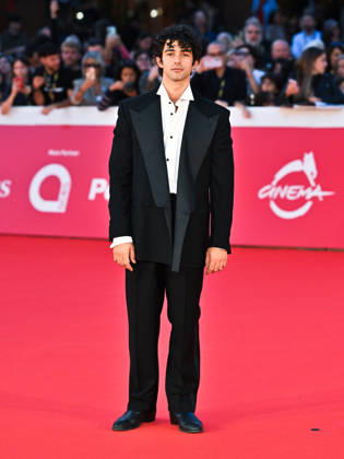 IPA89724165 - Rome, 2026 Film Festival Night 3 Red Carpet for the film Je so Pazzo. Pictured: Massimiliano Caiazzo  Copyright: xMaurizioxD Avanzox xPoolxRomaxFilmxFestx2026x IPA89724165