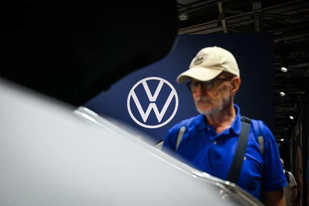 Paris Motor Show 2026 Volkswagen motor logo at the International Motor Show 2026 in Paris Porte de Versailles on October 15,2026. Photo by Tomas Stevens ABACAPRESS.COM Paris France  Copyright: xStevensxTomas ABACAx