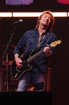 Chris Norman & Band - Lifelines Tour 2026 - Erfurt EDITORIAL USE ONLY NUR ZUR REDAKTIONELLEN NUTZUNG 15.10.2026, Erfurt, Messehalle, Chris Norman & Band - Lifelines Tour 2026 (Christopher Ward) Chris Norman ist ein britischer Singer-Songwriter, der von 1975 bis 1986 Saenger und Gitarrist der britischen Pop- Rockband Smokie war