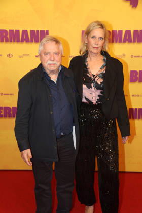 Berlin Premiere des Dokumentarfilms BIERMANN in Berlin Berlin, 15.10.2026 Wolf Biermann und Pamela Biermann bei der Berlin Premiere des Dokumentarfilms BIERMANN im Kino International in Berlin Berlin Deutschland Copyright: xMatthiasxGränzdörferx