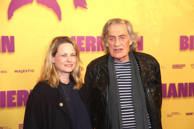 Berlin Premiere des Dokumentarfilms BIERMANN in Berlin Berlin, 15.10.2026 Leander Haußmann und Antje Riis bei der Berlin Premiere des Dokumentarfilms BIERMANN im Kino International in Berlin Berlin Deutschland Copyright: xMatthiasxGränzdörferx