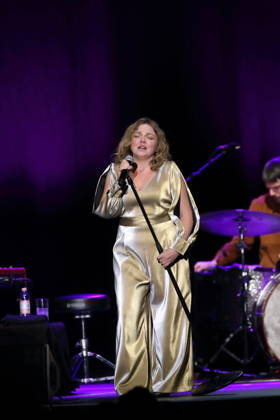Annett Louisan bei einem Konzert im Tempodrom in Berlin, 15. Oktober 2026. Annett Louisan Konzert Berlin