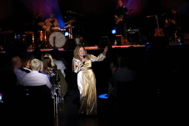 Annett Louisan bei einem Konzert im Tempodrom in Berlin, 15. Oktober 2026. Annett Louisan Konzert Berlin