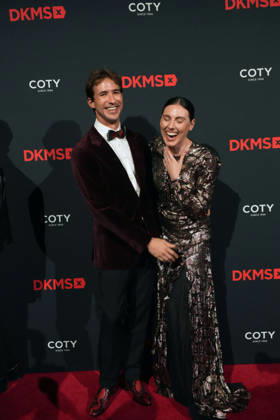 October 15, 2026, New York, Ny, USA: JOSEPH GORDON and TILER PECK attend the DKMS Gala 2026,.Cipriani Wall Street, NYC.October15, 2026 . DKMS Gala 2026,.Cipriani Wall Street, NYC.October15, 2026 . New York USA - ZUMAms4_ 20261015_faf_ms4_019 Copyright: xSoniaxMoskowitzxGordonx