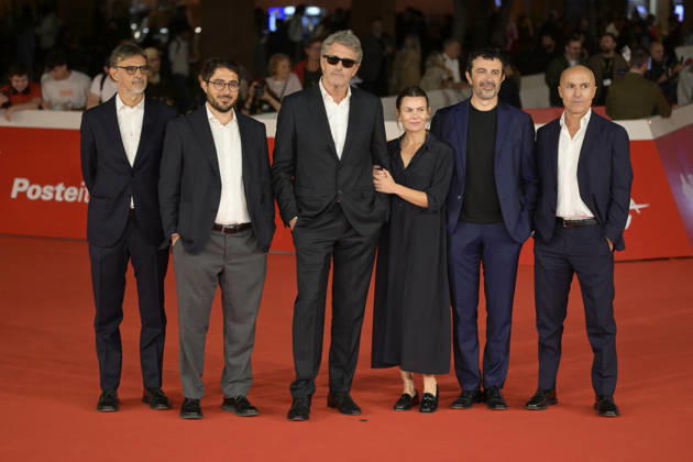 October 15, 2026, Rome, Italy: (L-R) Mario Gianani, a guest, Pawe? Pawlikowski, Lorenzo Gangarossa, a guest and Lorenzo Mieli attend the red carpet for the film Fatherland at the 2026 Rome Film Fest, held at the Auditorium Parco della Musica. Rome Italy - ZUMAs197 20261015_aaa_s197_772 Copyright: xMarioxCartellix