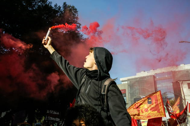 October 16, 2026, Master, Rome, Italy: High school students are participating in the march organized by the Coordination of High School Students to denounce the lack of resources in public schools, staff insecurity, the cost of books and transportation, and the critical issues facing the school system. The demonstration is part of the national student mobilization. Mestre, October 16, 2026 Master Italy  - ZUMAa289 20261016_zia_a289_029 Copyright: xMircoxToniolox xAgfx