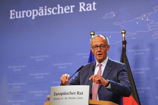 News Bilder des Tages Brüssel, Belgien, 16.10.2026: Europa-Gebäude: EU-Gipfel: Bundeskanzler Friedrich Merz (CDU) auf einer Pressekonferenz zum Abschluss am Freitagnachmittag. Copyright: xdtsxNachrichtenagenturx dts_139644