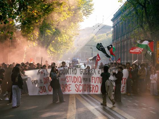 October 16, 2026, Bologna, Italy: BOLOGNA, ITALY, OCTOBER 16, 2026: Students march through central Bologna demanding improved school conditions and greater investment in education rather than military spending, during a day of student demonstrations across Italy. Bologna Italy  - ZUMAq101 20261016_zna_q101_214 Copyright: xAlessandroxDelxBonox