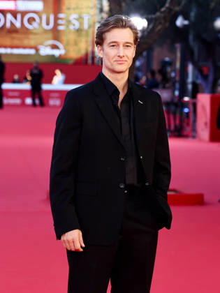 IPA89767750 - Roma Cinema Fest 2026. Day 4 Photocall for the film Eurotrash. Pictured: Alexander Fehling  Copyright: xMaurizioxD Avanzox xPoolxRomaxFilmxFestx2026x IPA89767750