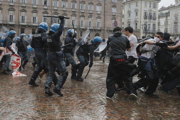 October 16, 2026, Turin, Turin, ITALY: TURIN, ITALY - OCTOBER, 16, 2026..Italian students demonstrate against cuts to public education, the structural deterioration of school buildings and rearmament. Over the past week, many Italian high schools have been occupied in the wake of French students and their demands. Turin ITALY - ZUMAm214 20261016_zip_m214_017 Copyright: xMatteoxSeccix