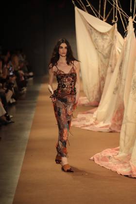 RECORD DATE NOT STATED Hisha s fashion show at SPFW. Sao Paulo (SP), 10 16 2026 - Fashion SPFW - Hisha fashion show during Sao Paulo Fashion Week N61 at Pacubra in Ibirapuera, Sao Paulo.(Foto: Fabricio Bomjardim Thenews2 imago images) Hisha s fashion show at SPFW.  Copyright: xFabricioxBomjardimx