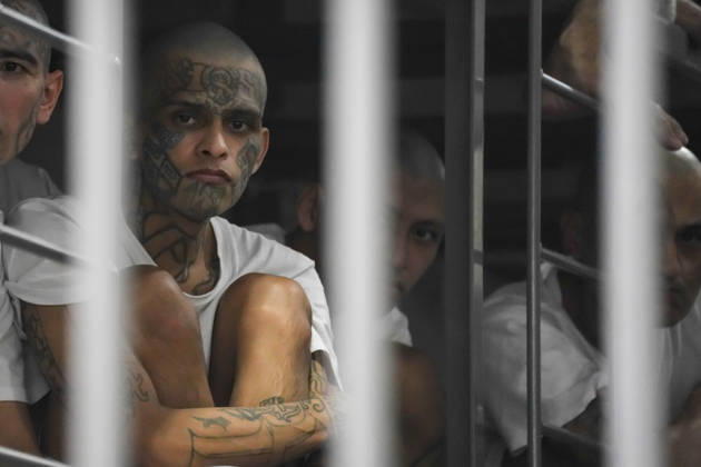 October 16, 2026, Tecoluca, San Vicente, El Salvador: Gang members are seen through their cells during Costa Rican President Laura Fernandez s tour of the Terrorism Confinement Center (CECOT), in Tecoluca. Fernandez is on a three-day official visit to El Salvador to see the maximum-security prison that President Nayib Bukele’s government built as part of its crackdown on gangs. Costa Rica recently opened its own high-security prison, the High Containment Center Against Organized Crime, which is modeled on CECOT. Tecoluca El Salvador - ZUMAs197 20261016_aaa_s197_478 Copyright: xCamiloxFreedmanx