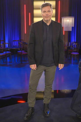 Robert Habeck bei der Aufzeichnung der WDR-Talkshow Kölner Treff im WDR Studio BS 3. Köln, 16.10.2026