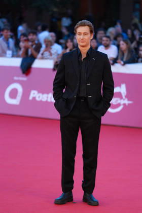 Red Carpet of the film EUROTRASH during the 21st Rome Film Fest Alexander Fehling attending Red Carpet of the film EUROTRASH during the 21st Rome Film Fest, Italy on October 16 2026. Photo by Andrea Bracaglia ABACAPRESS.COM Rome Italy Italy  Copyright: xBracagliaxAndrea ABACAx