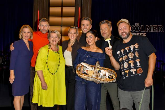 ABB KOELNERTREFF- Susan Link, Lea Linster, Tülin Sezgin, Robert Habeck, Micky Beisenherz, Stefanie Heinzmann, Alexander Klaws, Martin Maschka zu Gast in der WDR Talkshow Koelner Treff aus dem Studio Boecklemuend am 16.10.2026 in Koeln Hamburg Deutschland