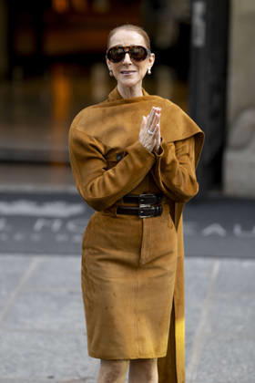 Céline Dion was spotted leaving the Royal Monceau hotel and heading toward the Plenitude Arena for the penultimate show of her concert series in the French capital, Paris, France, on October 16, 2026. Pierre Perusseau, Bestimage. Céline Dion was spotted leaving the Royal Monceau hotel, heading toward the Plenitude Arena for the penultimate show of her concert series in the capital, Paris, France, on October 16, 2026. Paris, France Copyright: xPierrexPerusseaux xBestimagexPierrexPerusseaux xBestimagex