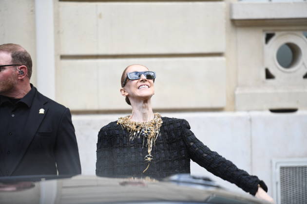 Celine Dion Leaves Her Hotel For Her Last Concert in Paris - France Celine Dion spend time with fans before her last concert in Paris, at hotel Royal Monceau in Paris, France on October 17, 2026. Photo by Florian Poitout ABACAPRESS.COM Paris France  Copyright: xPoitoutxFlorian ABACAx