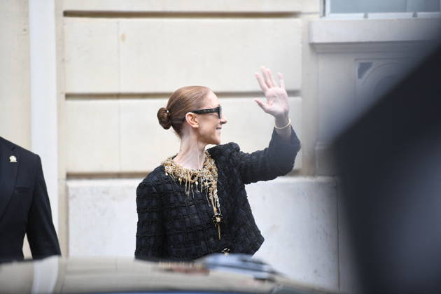 Celine Dion Leaves Her Hotel For Her Last Concert in Paris - France Celine Dion spend time with fans before her last concert in Paris, at hotel Royal Monceau in Paris, France on October 17, 2026. Photo by Florian Poitout ABACAPRESS.COM Paris France  Copyright: xPoitoutxFlorian ABACAx